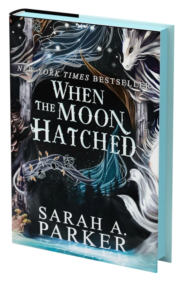 When the Moon Hatched  A Fast Paced Romantasy with awhd ca 0063415844 1