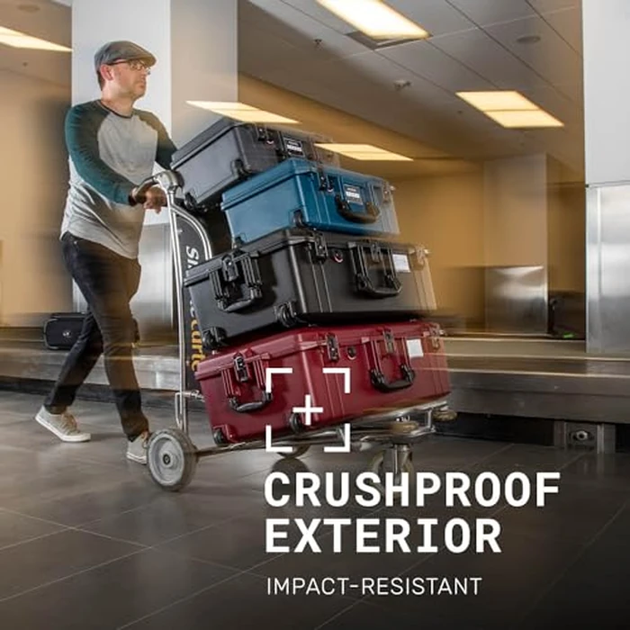 Pelican Air 1535 Travel Case - Carry On Luggage (Blue) by Pelican - Image 6