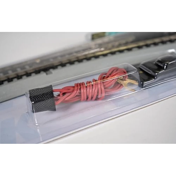 Bachmann Trains - Snap-Fit E-Z TRACK REMOTE TURNOUT - RIGHT (1/card) - NICKEL SILVER Rail With Gray Roadbed - HO Scale by Bachmann - Image 5