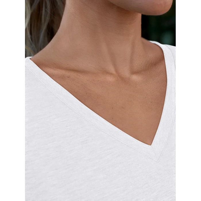 AUTOMET Women‘s V-Neck Pocket Tee, Short Sleeve Loose Fit Basic Top for Spring Summer, Everyday Beach & Travel White M by AUTOMET - Image 5