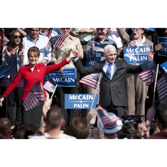 Game Change (Blu-ray/DVD Combo + Digital Copy) by HBO - Used - Very Good condition