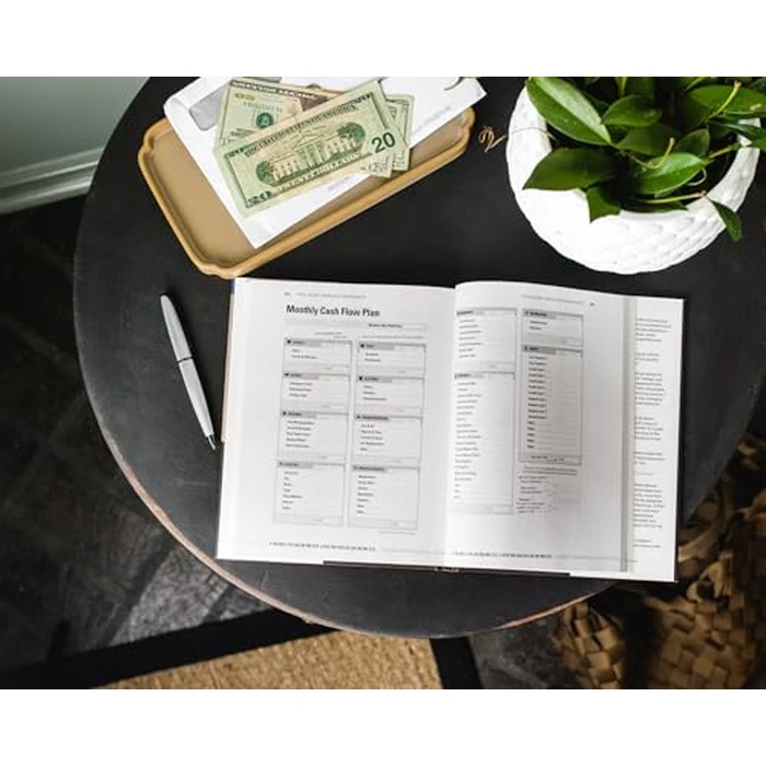 The Total Money Makeover Updated and Expanded: A Proven Plan for Financial Peace by Thomas Nelson - Image 2