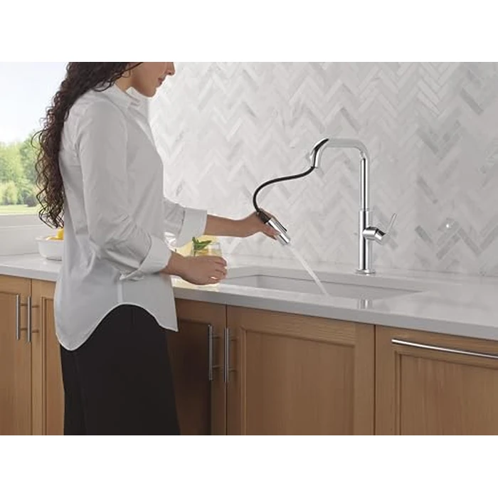 Delta Faucet Nicoli U-Spout Kitchen Faucet with Pull Down Sprayer, Chrome Kitchen Sink Faucet, Modern Kitchen Faucet, Kitchen Faucet with Sprayer, Single Hole Kitchen Faucet, Chrome 19868LF by DELTA - Image 2