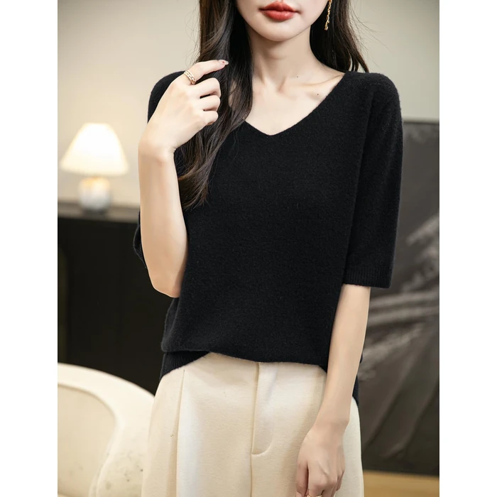 Chanyarn Women's V-Neck 100% Merino Wool Spring Fall Winter First-Line Ready to Wear Seamless Soft Warm Knit Shirt Pullover Short Sleeve Sweater (Black,S) by Chanyarn - Image 5