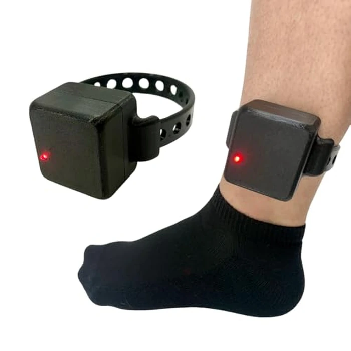 Fake/Prop - Ankle Monitor, House Arrest Bracelet, Movies Short Films/Electronic Tag Ankle Bracelet by Generic - Used - Like New condition - US$42.82