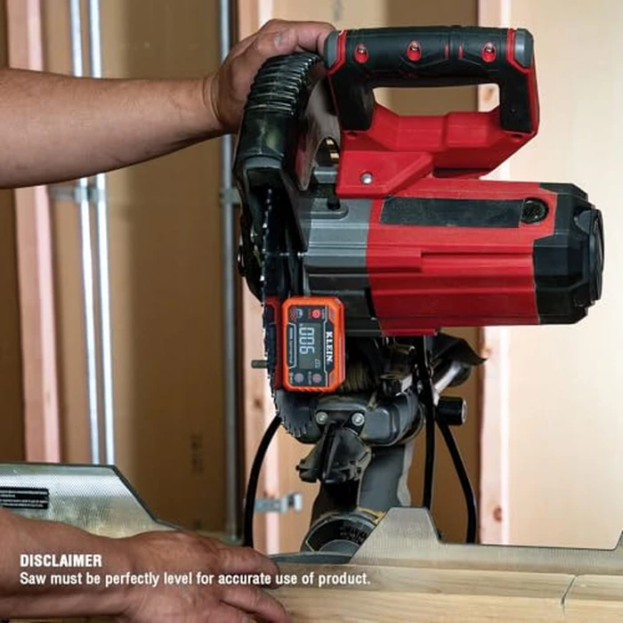 Klein Tools 935DAA Digital Electronic Level and Angle Gauge, LED Alert, Measure and Set Angles, 0-90 and 0-180 Degree Ranges by KLEIN TOOLS - Image 4