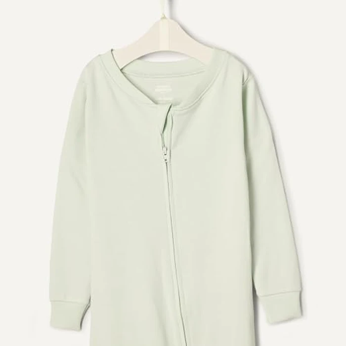 Amazon Essentials Unisex_baby Tight Fit Cotton Footed Pajama (2 Pack), Ivory/Pale Green, 18 Months by Amazon Essentials - Image 5