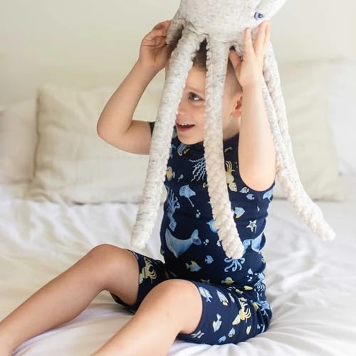 Burt's Bees Baby Boys' Pajamas, Short Sleeve Tee and Shorts 2-Piece PJ Set, 100% Organic Cotton by Burt's Bees Baby - Image 3