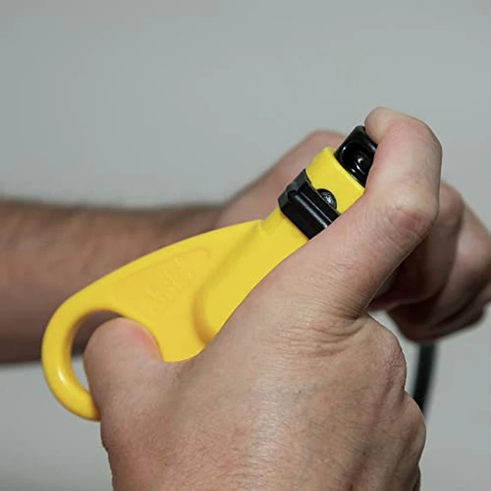 Klein Tools VDV002-818 Coax Install and Test Kit with Crimp Tool, Includes Tester, Stripper and Universal F Connectors by KLEIN TOOLS - Image 4