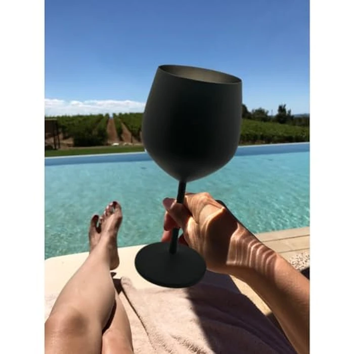 K&K Home Black Matte Stainless Steel Unbreakable Wine Glasses - 18 oz - Set of 2 Colored, Stemmed Metal Wine Glasses Perfect for Outdoors, Weddings, and Parties (Matte Black, Set of 2) by K&K Home - Image 5