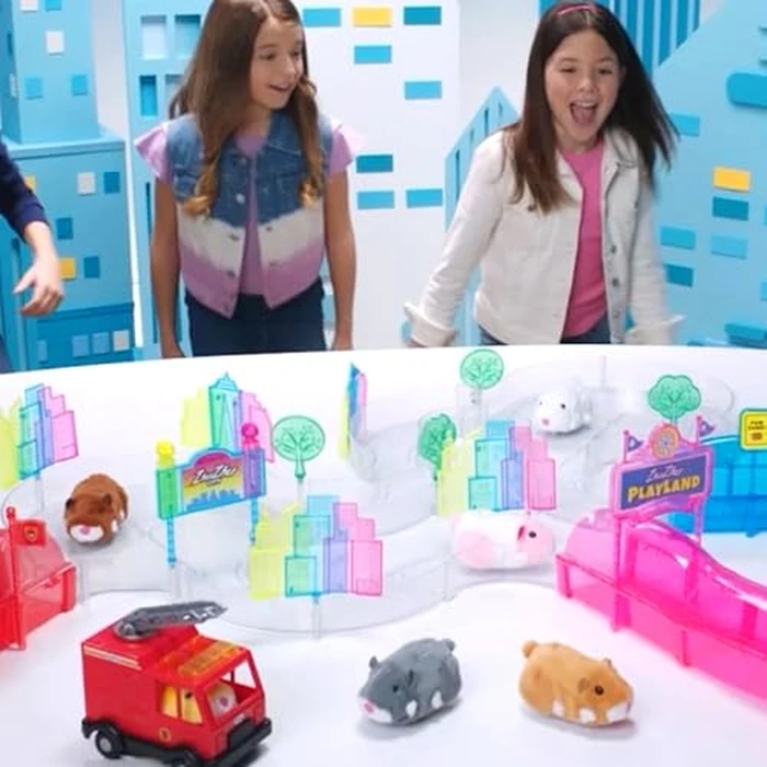 ZhuZhu City Downtown Starter Playset - Interactive Electronic Hamster Toy with Pipsqueak & Sophie - 40+ Sounds & Actions - Expandable Track Set Gift for Kids Ages 4+ by zhuzhu - Image 5