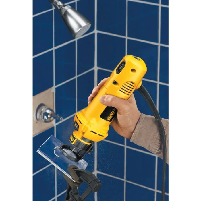 DEWALT Rotary Saw with 1/8-Inch and 1/4-Inch Collets, 5-Amp, Corded (DW660) by DEWALT - Image 3