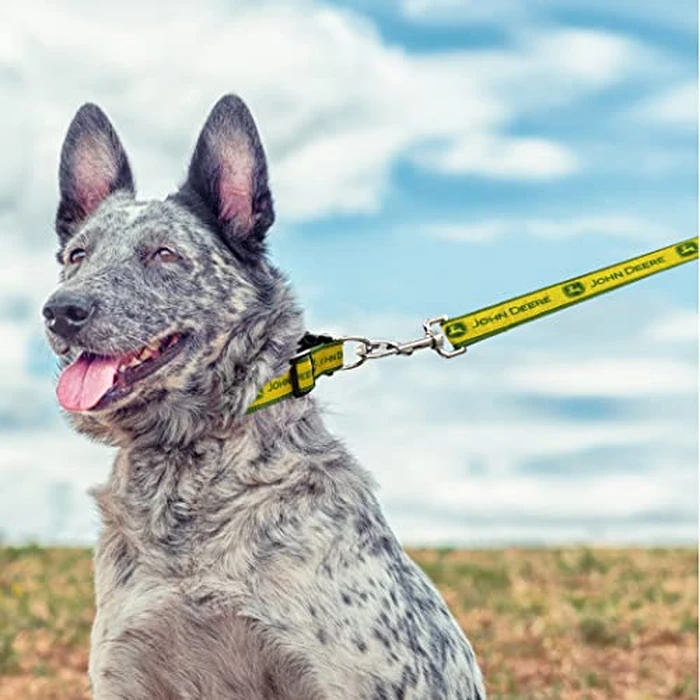 JOHN DEERE PET LEASH for DOGS & CATS, SIZE: Small. A Licensed DOG Leash for the Construction, Tractors, John Deere Super Fan! Walk & Run with your DOG/CAT in-style with the Pets First John Deere Leash by Pets First - Image 5