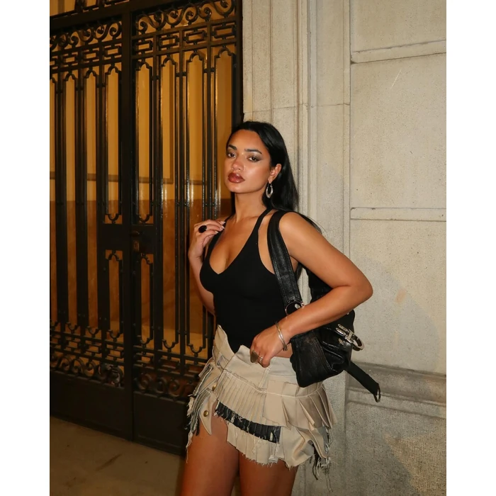 Danysu V Neck Racerback Tank Top for Women with Built in Bra Ribbed Long Tank Fitted Basic Cami Tops Black S by Danysu - Image 2