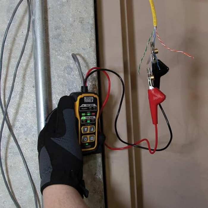 Klein Tools VDV500-820 Wire Tracer Tone Generator and Probe Kit Continuity Tester for Ethernet, Telephone, Speaker, Coax, Video, and Data Cables, RJ45, RJ11, RJ12 by KLEIN TOOLS - Image 4