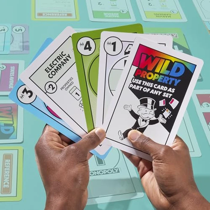 Monopoly Big Deal Card Game | Oversized Giant Large Cards for Family Fun | Ages 8+ | 2-5 Players | 15 Mins. | Travel Games for Kids & Adults (English & French) by Hasbro Gaming - Image 6