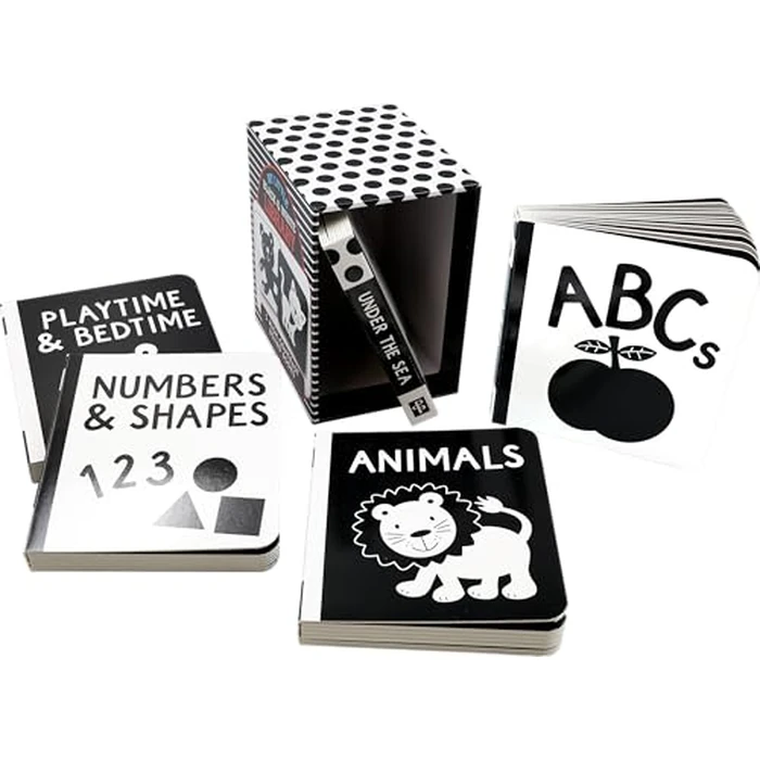 My Little Black and White Board Book Library - Set of 5 High Contrast Board Books (What Does Baby See?) by PETER PAUPER PRESS - Image 1