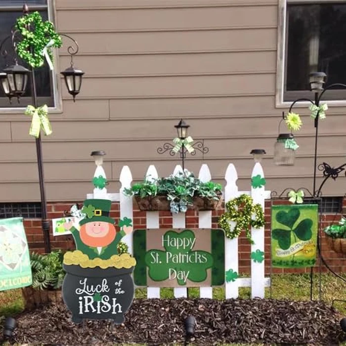 hogardeck St Patricks Day Decorations Outdoor, Leprechaun Pot of Gold Decorative Garden Stakes for St Patricks Day Decor, Luck of the Irish Yard Sign Saint Patricks Day Decorations for Home Porch Lawn by hogardeck - Image 5