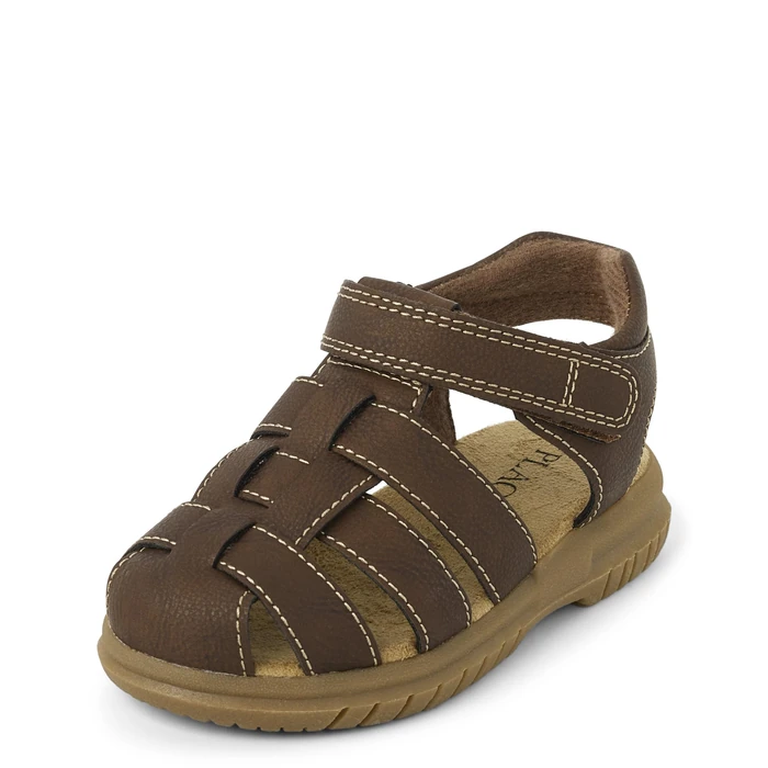 The Children's Place Baby Boys and Toddler Fisherman Sandals, Brown, 4 by The Children's Place - Used - Very Good condition - US$17.84