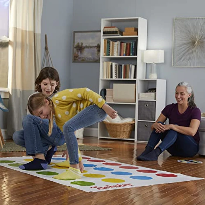 Hasbro Twister Game, Party Game, Classic Board Game for 2 or More Players, Indoor and Outdoor Game for Kids 6 and Up, English and French Bilingual Version by Hasbro - Image 3