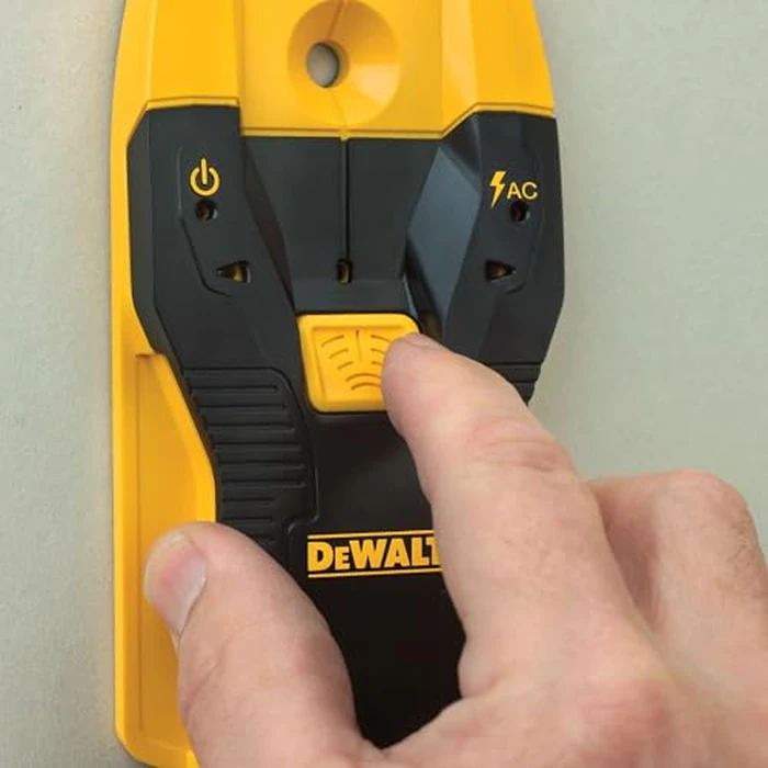 DEWALT Stud Finder, 3/4”, Locate Framing Studs Efficiently with LED Arrows, Ideal for Wood and Metal, AAA Batteries Included (DW0100) by DEWALT - Image 8
