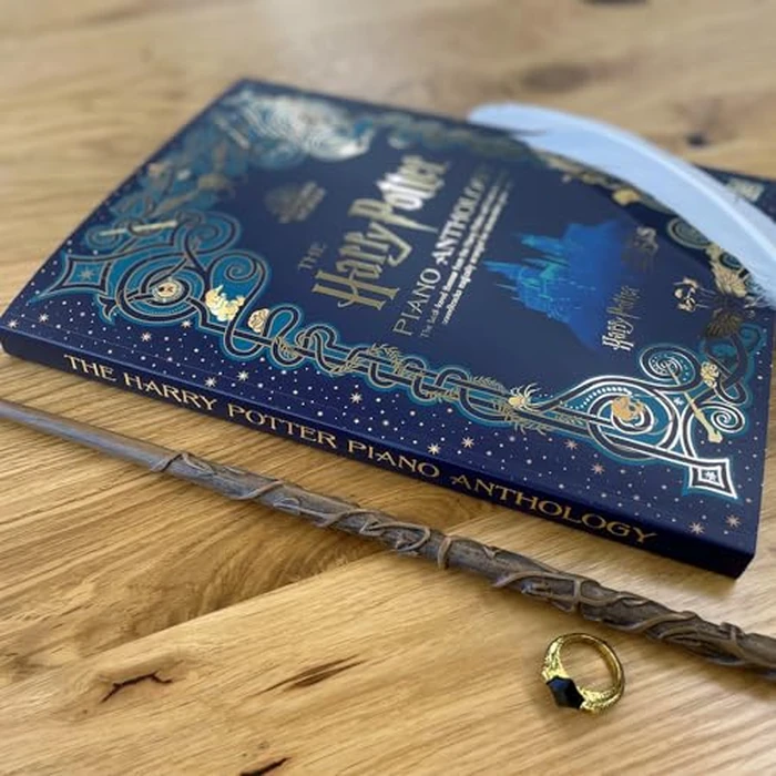 The Harry Potter Piano Anthology (Harry Potter: Wizarding World) by Faber & Faber - Image 4