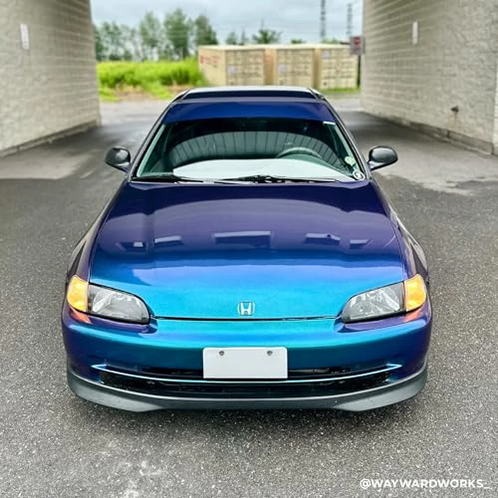 VViViD+ Gloss Metallic Chameleon Blue to Purple Color-Shift (1ft x 5ft) with Air Release by VViViD - Image 5