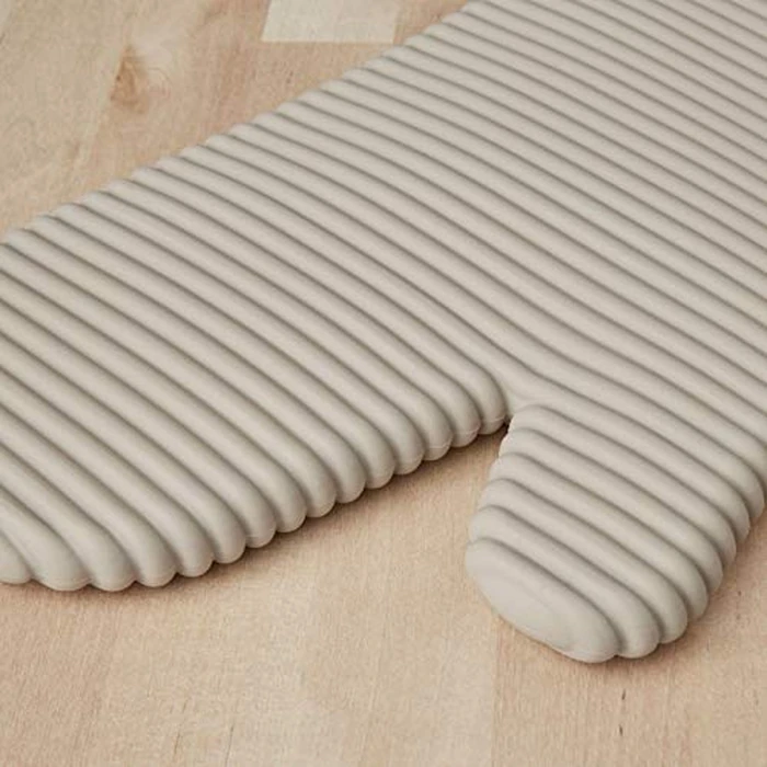 KITCHENAID Ribbed Soft Silicone Oven Mitt 2-Pack Set, 7.5"x13", Milkshake by KitchenAid - Image 3