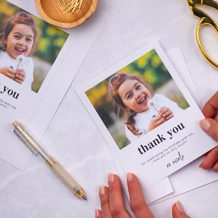 Neenah White Index Paper, Mediumweight, 110 lb. Index - 199 Gsm, 300 Sheets, 94 Brightness, 8.5" x 11" - More Sheets! (91635) by Neenah - Image 5