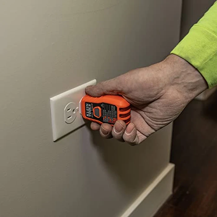 Klein Tools 80016 Circuit Breaker Finder Tool Kit with Accessories, GFCI Outlet Tester, 2-Piece Set, Includes Cat. No. ET310 and Cat. No. 69411 by KLEIN TOOLS - Image 4