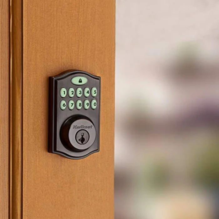 Kwikset 914 Traditional Keypad SmartCode Electronic Deadbolt Smart Lock featuring SmartKey Security and ZigBee 3.0 Technology in Venetian Bronze by Kwikset - Image 4