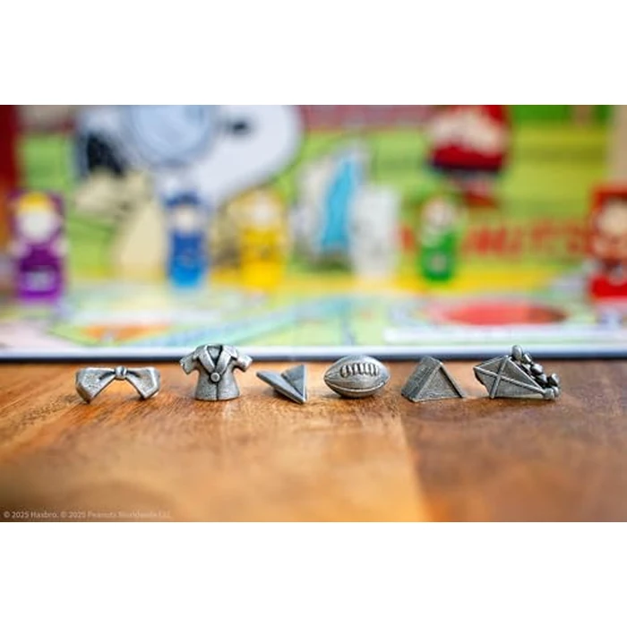 CLUE: Peanuts Board Game, Solve The Mystery of Linus's Missing Blanket with Charlie Brown, Snoopy, & Friends, Explore Iconic Locations Like Lucy’s Booth & Charlie’s House, Officially Licensed Game by USAOPOLY - Image 2