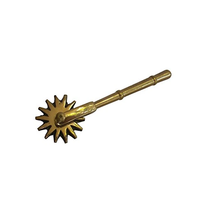 Tredoni Moroccan Dough/Pasta/Pie Pastry Stamp Cutter Wheel Roller 4.3x0.5cm, Holes Maker - Copper by Tredoni - Used - Like New condition