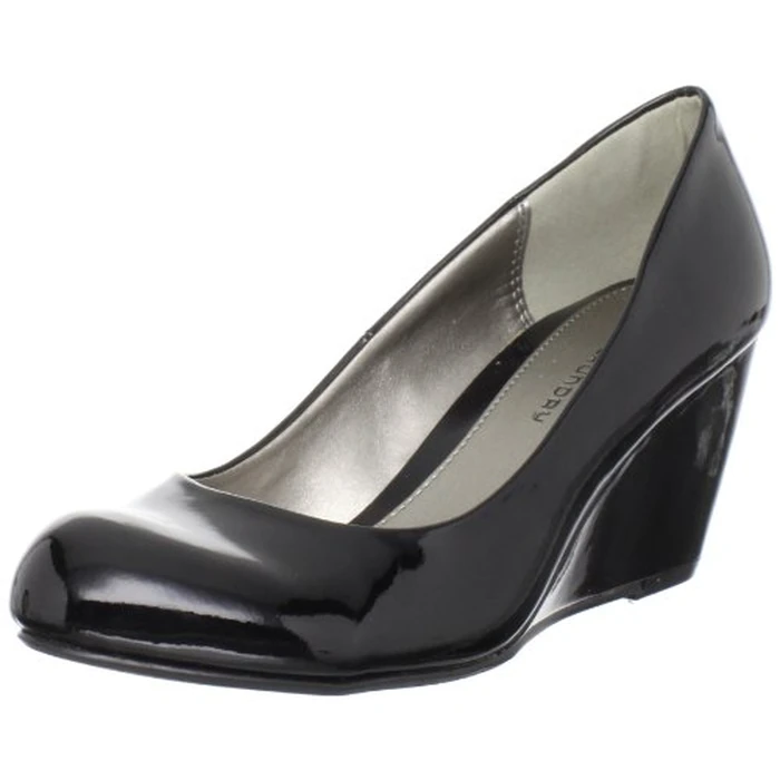 CL by Chinese Laundry Women's Nima Wedge Pump,Black Patent,8 M US by Chinese Laundry - Used - Very Good condition