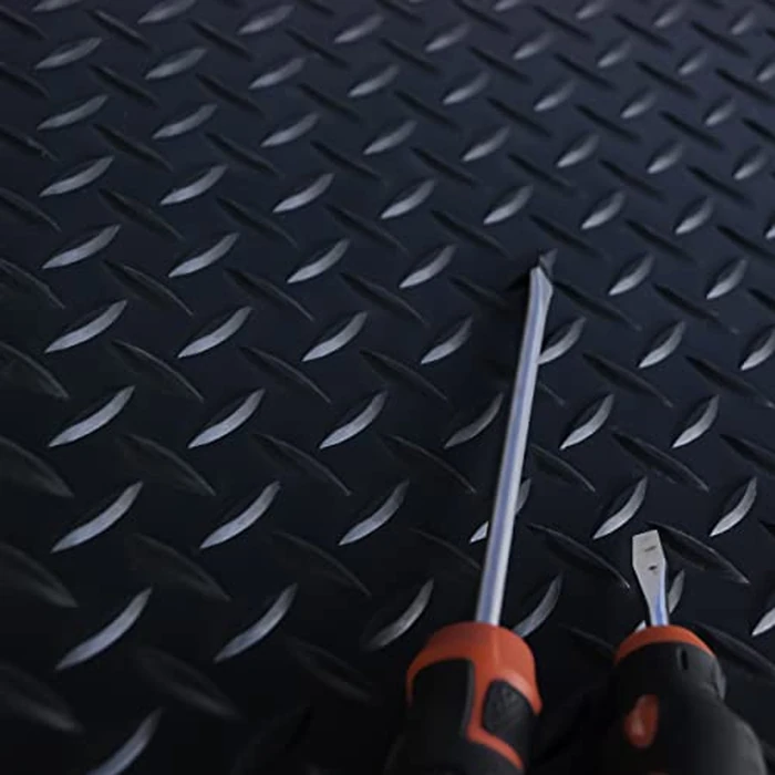 WorkForce Vinyl Diamond Plate Commercial Grade Matting, 1/8" x 24" x 8', Black w/Yellow Border by Workforce - Image 3