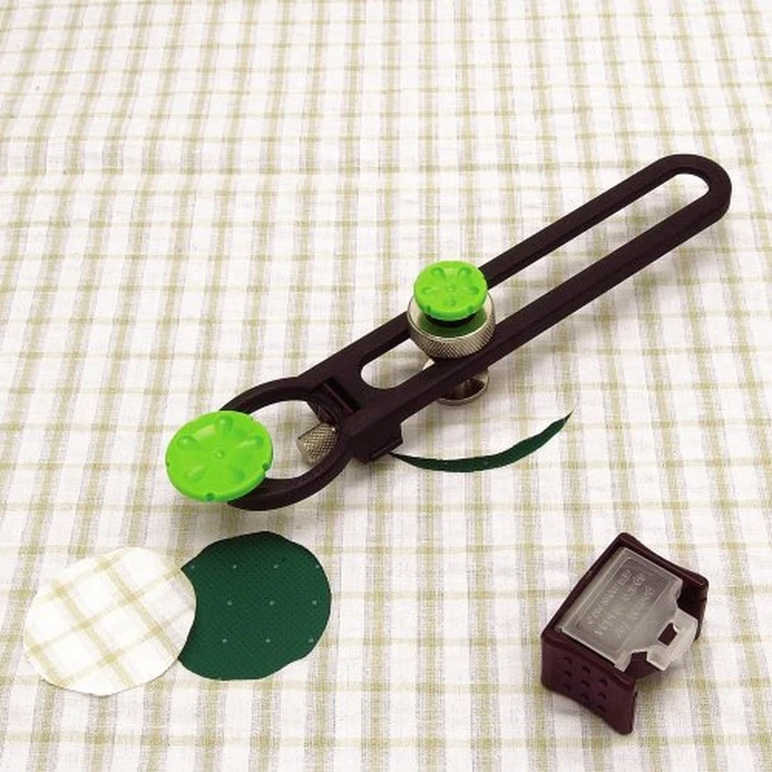 NT Cutter Fabric Circle Cutter, 1-3/16-Inch 8-11/16-Inch Diameter, 1 Cutter (C-2000P) by NT Cutter - Image 2