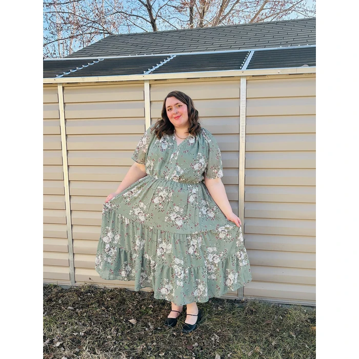 RITERA Plus Size Spring Dresses for Women 4X Summer Flowy Chiffon Wedding Guest Dress with Pockets V Neck A-Line Long Dresses Short Sleeve Green Floral Dress for Easter 4XL 24W 26W by RITERA - Image 2