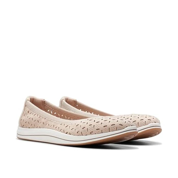 Clarks CloudSteppers Women's Breeze Roam Ballet Flat, Light Sand Textile, 11 Medium US by Clarks - Image 5