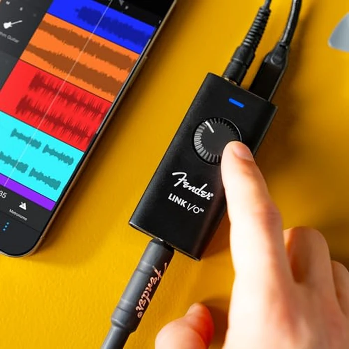 Fender Link I/O Portable USB-C Audio Interface, Fits in Your Pocket, Provides Pristine, Bi-directional Audio over USB connection by Fender - Image 3