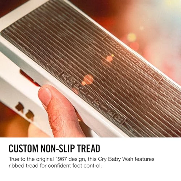 Jim Dunlop 105Q Cry Baby Bass Wah by Dunlop - Image 8