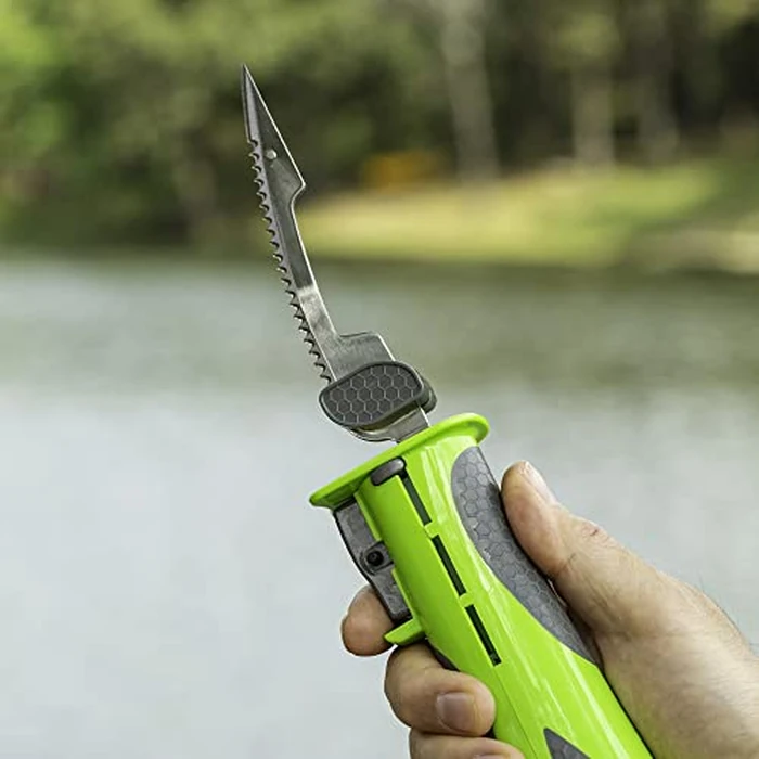 Smith’s Mr. Crappie Slab-O-Matic Electric Fillet Knife - Removable 8” & 4.5” Serrated Stainless Steel Blades w/ Sheaths - Fillet Glove & Mesh Storage Bag - Fishing, Outdoor, Hunting Electric Knife by Smith's - Image 7