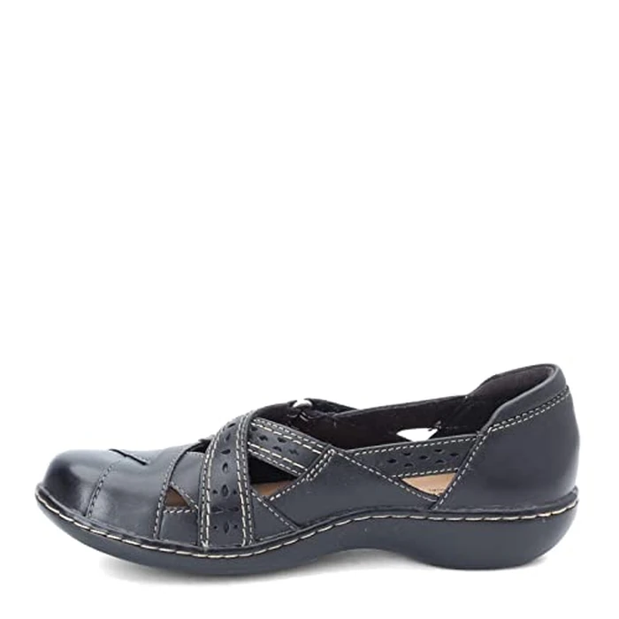 Clarks Womens Ashland Spin Q Flats, Black, 7 Wide US by Clarks - Image 5