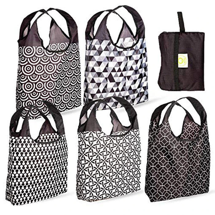 O-WITZ Reusable Grocery Bags | Vibrant Tote Bag For Groceries, Gym, Office, Beach & More | Washable Design With Large Handles For Maximum Convenience | Folds Into Small Pouch, 5 Pack, Black and White by O-WITZ - Used - Very Good condition - US$12.56