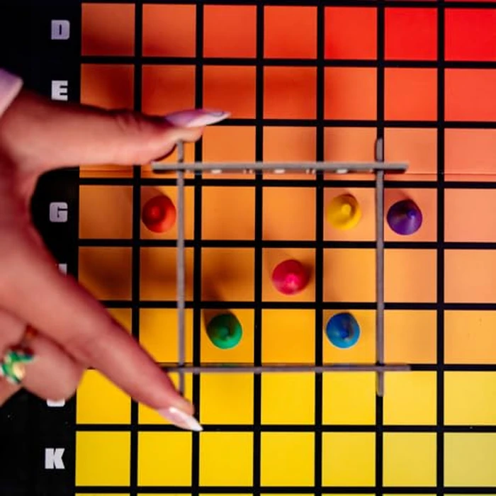 HUES and CUES - Vibrant Color Guessing Board Game for 3-10 Players Ages 8+, Connect Clues and Guess from 480 Color Squares by USAOPOLY - Image 7