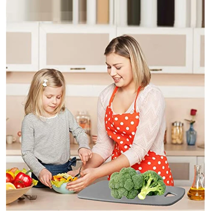 Cutting Boards for Kitchen,Plastic Cutting Board Set of 3, Thick Chopping Boards for Meat, Veggies, Fruits, with Easy Grip Handle,Dishwasher Safe (Pink, 3Pcs) by BanYakong - Image 6