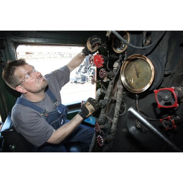 Extreme Trains: Season 1 by Lionsgate - Image 2