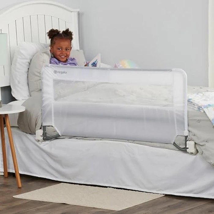Regalo Safety Swing Down Bed Rail Guard for Toddlers, 43" Bed Safety Rail with Patented Gap Guard, Toddler Bed Rail Fits Twin, Full & Queen Beds, Guard Rail for Kids Bed, American Designed & Owned by Regalo - Used - Very Good condition