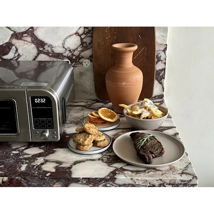 Salton Pizzadesso - 800 degreesF/430 degreesC Pizza Oven & Air Fryer Combo | 15-in-1 Toaster Oven w/Cast Iron Stone | Cooks Pizza, Steak, Wings, Veggies, Cookies & More | Stainless Steel | 18L | Proudly Canadian by Salton - Image 2