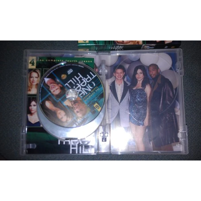 One Tree Hill: Season 4 by Warner Home Video - Image 2