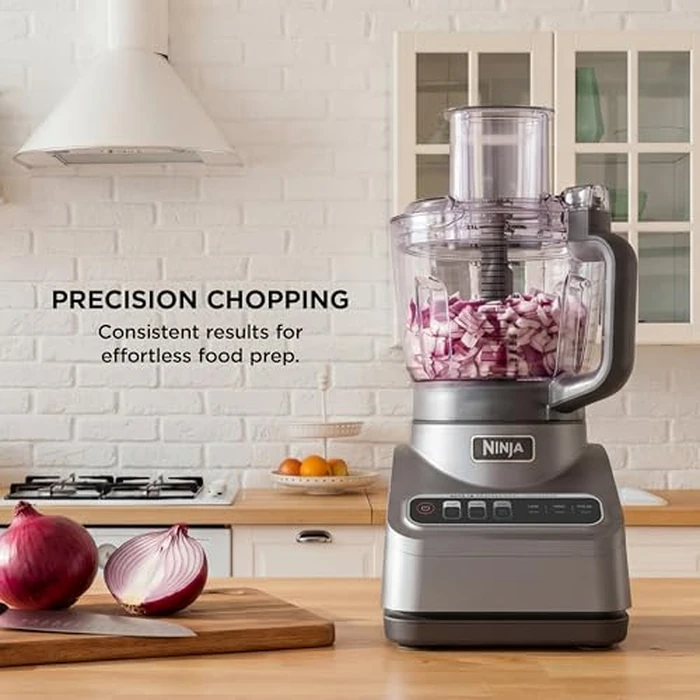 Ninja Professional Plus Food Processor 850-Watts With Auto-iQ Preset Programs Chop Puree Dough Slice Shred With a 9-Cup Capacity and a Silver Stainless Finish (BN600C) - Canadian Version by Ninja - Image 3